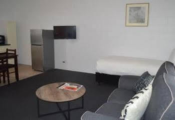 Penguin Seaside Motel Exteriér fotografie